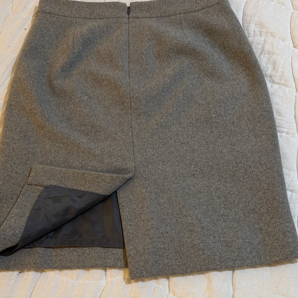 J Crew The Pencil Skirt Grey Wool Women's Skirt Size 0 - Picture 3 of 6